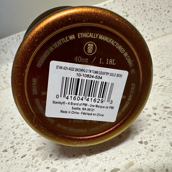 Lainey Wilson Stanley cup brand new never used - Picture 3 of 3